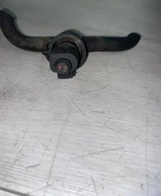Volkswagen PASSAT B6 Fuel temperature sensor 038906081B