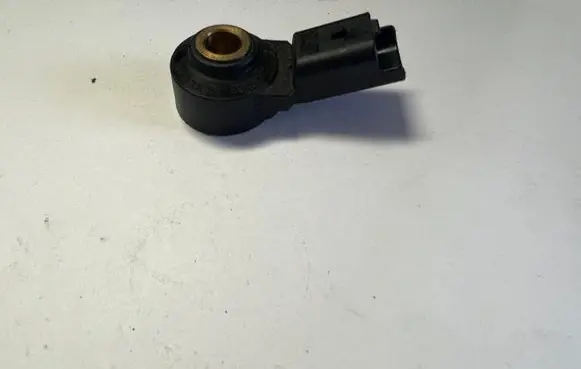 Toyota Corolla E120 E130 Detonation knock sensor 0201231169