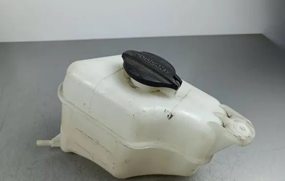 KIA Sorento Coolant expansion tank/reservoir 254302W000