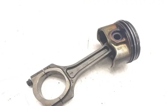 KIA Optima Piston with connecting rod GDI 20P HC4