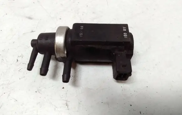 Audi A6 S6 C5 4B Turbo solenoid valve 059906627 72190322