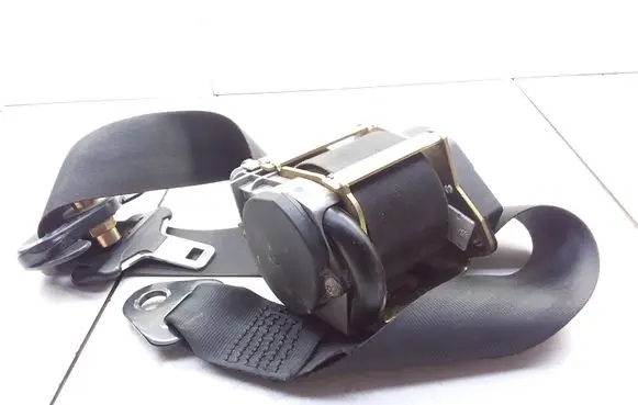Peugeot 607 Front seatbelt 96355512XX 049021