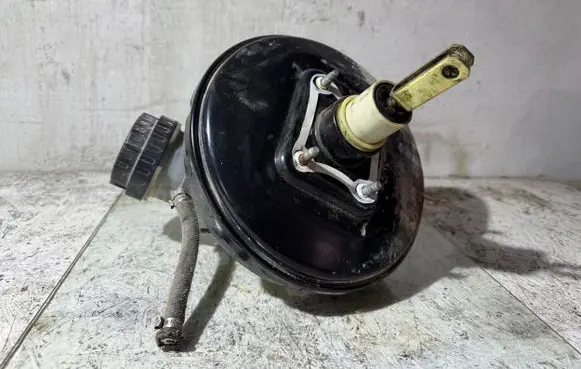 Volvo S40, V40 Brake booster 3084422