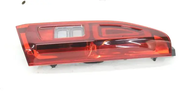 Opel Combo E Rear/tail lights 9820555080