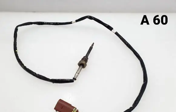 Audi A3 S3 8V Exhaust gas temperature sensor 04L906088DA