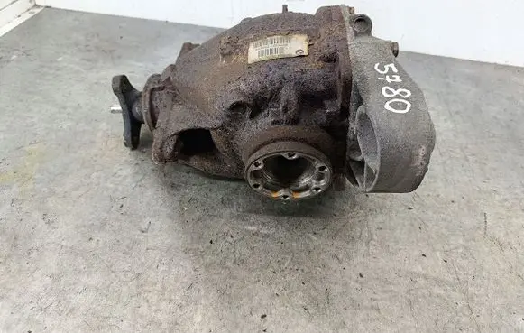BMW 3 E90 E91 Rear differential 752909904