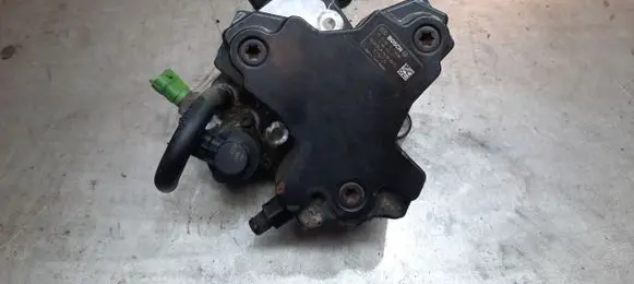 Volvo XC70 Fuel injection high pressure pump