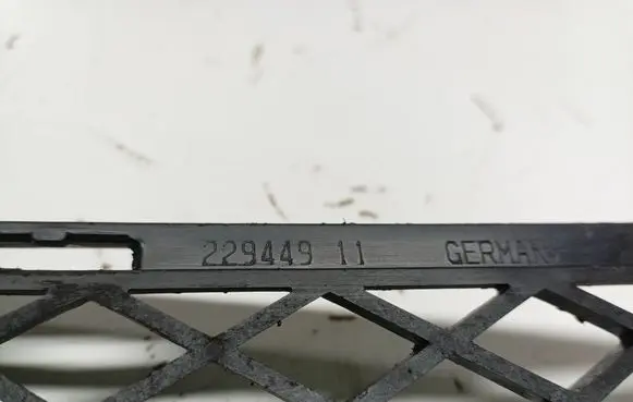 BMW X3 F25 Front bumper lower grill 22944911