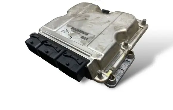Mitsubishi Carisma Engine control unit/module 0281010437 8200296435 1039S01760
