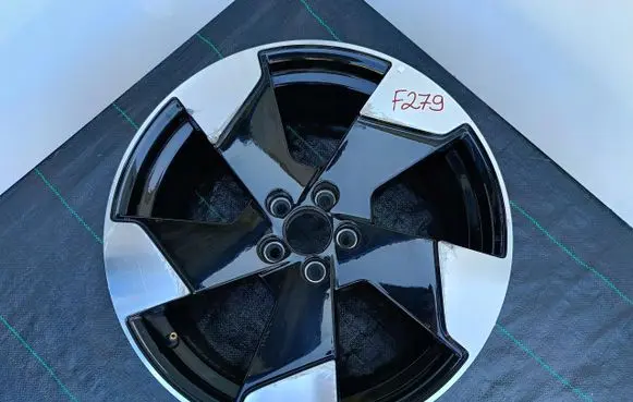 Volvo EX30 R16 alloy rim 
