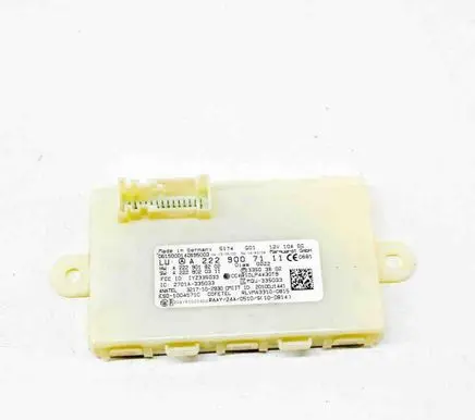 Mercedes-Benz C W205 Keyless (KESSY) go control unit/module RLVMA33100815 A2229007111