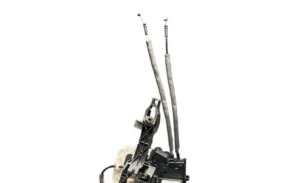 Hyundai ix35 Front door lock 813202Y020