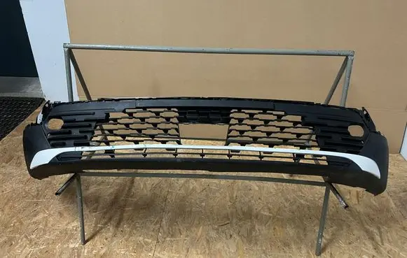 Opel Mokka B Front bumper lower grill 9835277680