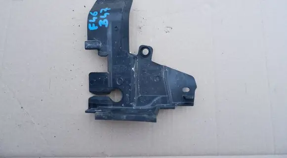 BMW 2 F46 Other engine bay part 7290823 11252010