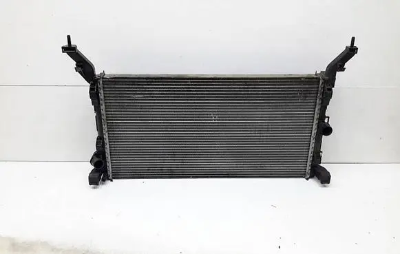 Renault Laguna III Coolant radiator H9444