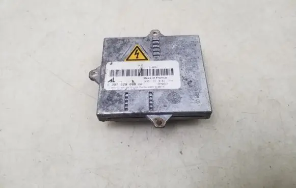 Mercedes-Benz A W169 Xenon control unit/module 1307329088