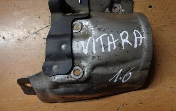 Suzuki Vitara (LY) Exhaust heat shield 55254253