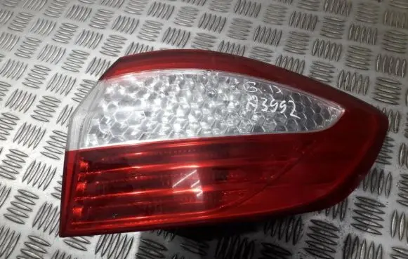 Ford Mondeo MK IV Rear/tail lights 7s7113404b 7s71-13404-b