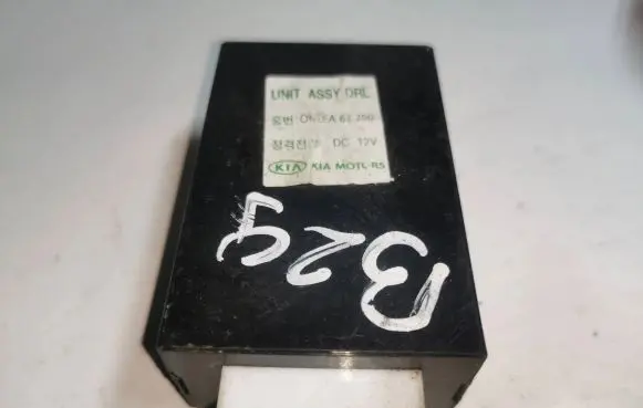 KIA Carens I Light module LCM OK2FA67750