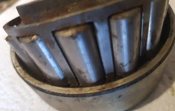 GAZ GAZelle Front wheel bearing hub 7607A