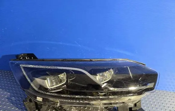 Renault Espace - Grand espace V Headlight/headlamp 260108934R