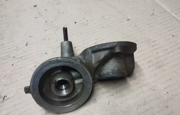 Chrysler Pacifica Oil filter mounting bracket