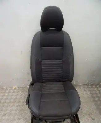 Volvo V50 Front passenger seat