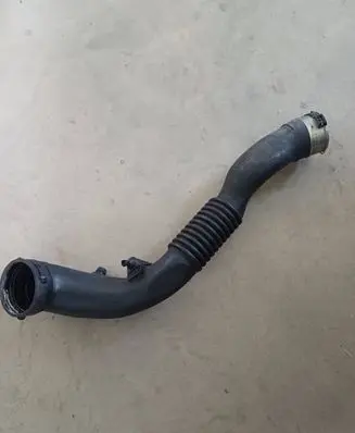 BMW 4 F32 F33 Intercooler hose/pipe 7604033 51750610 70380536
