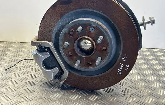 Jeep Grand Cherokee WL Rear wheel hub spindle/knuckle 