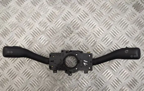 Audi A3 S3 8L Indicator stalk 8L0953513G