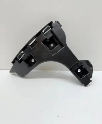 Volvo XC60 Rear bumper mounting bracket 31383481