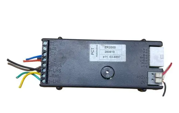 Peugeot 508 Tow bar trailer control unit/module ZR2000 E11034897