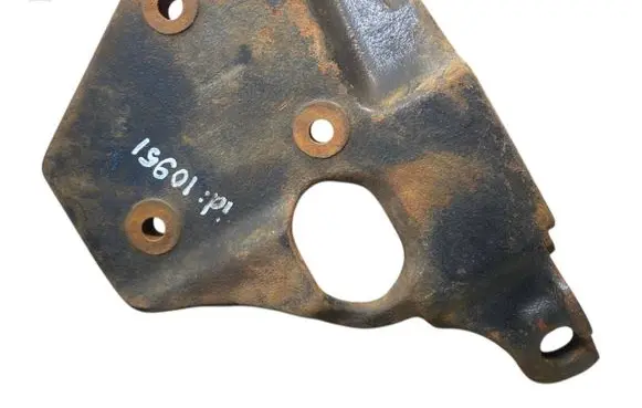 Volkswagen Transporter - Caravelle T4 Fuel pump bracket 074130147C