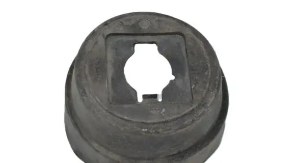Audi A4 S4 B6 8E 8H Engine mount bracket MPN04546