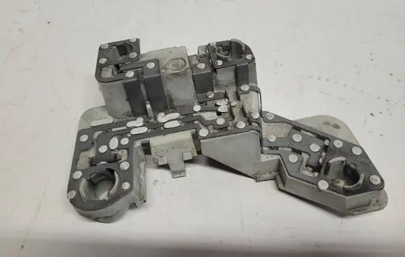 Volvo V50 Tail light bulb cover holder 27169008