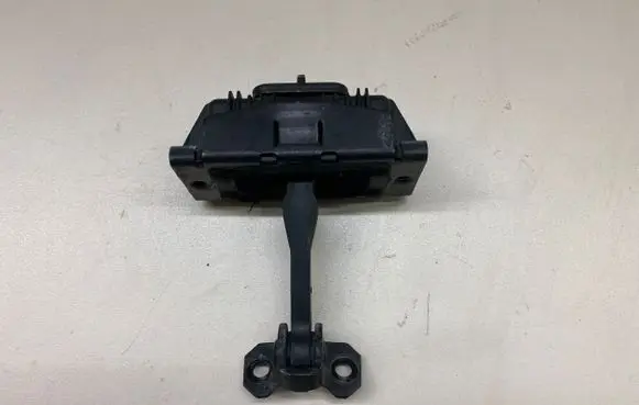 Mercedes-Benz V Class W447 Front door check strap stopper A4477207500