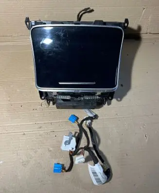 Mercedes-Benz C W205 Center console A2056800210 513705