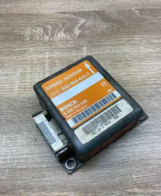 Audi A4 S4 B5 8D Airbag control unit/module 8A0959655C 0285001038 USED