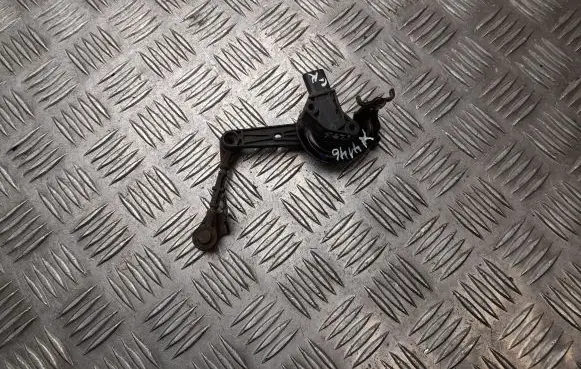 Land Rover Range Rover Velar Rear suspension height sensor lever J9D33C279BA