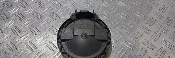Mercedes-Benz C W203 Headlight/headlamp dust cover 1305219079