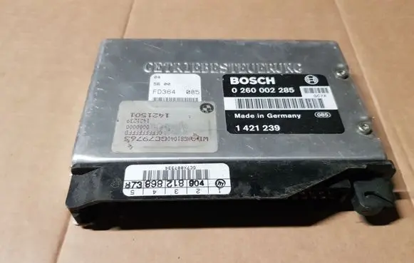 BMW 5 E34 Gearbox control unit/module 0260002285