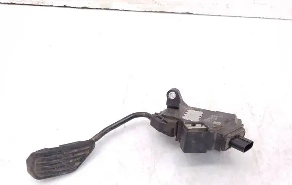 Toyota Yaris Accelerator throttle pedal 781100D150 08436074307