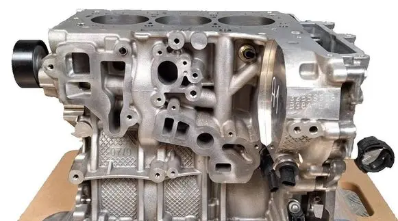 Mini One - Cooper R56 Engine block 8513372 B38A15A