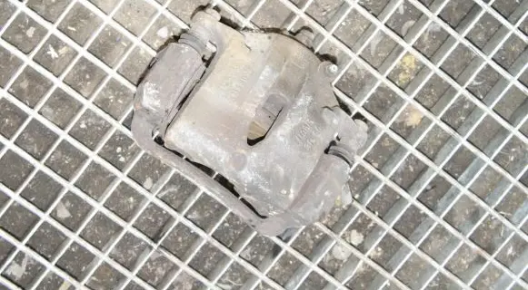 Hyundai ix35 Front brake caliper