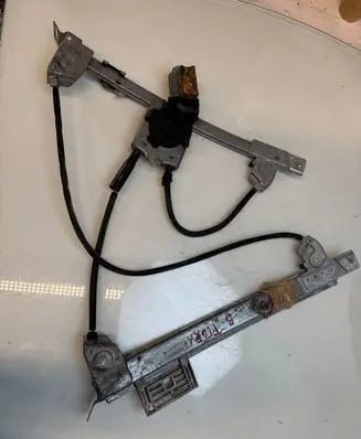 Opel Tigra B Front door window regulator with motor 93162242