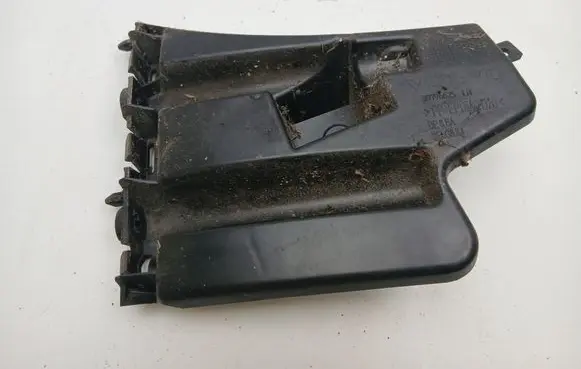 Volvo V60 Front bumper mounting bracket 30796625