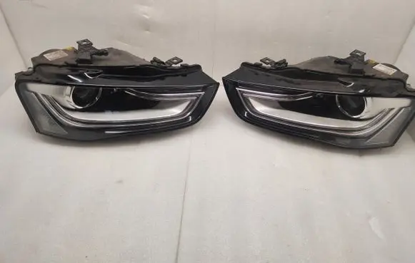 Audi A4 S4 B8 8K Headlight/headlamp