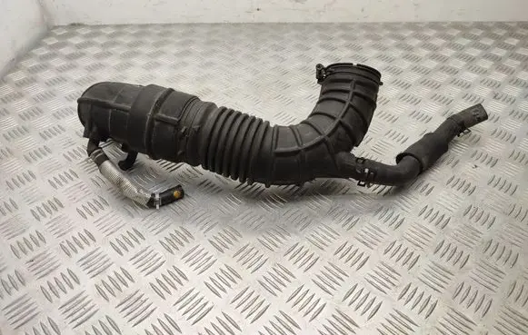 KIA Stonic Air intake duct part 28140H8300 28140H8350 28139H8300