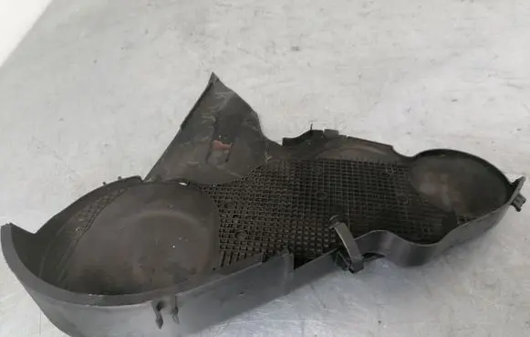 Volkswagen PASSAT B7 Timing belt guard (cover) 03L109107D