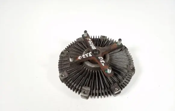 Mitsubishi Pajero Viscous fan clutch 